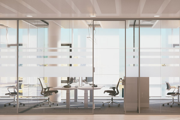 Interior-office-heavy-glass-partitions-decorative-herculite-knox-glass-company