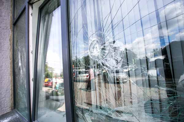 storefront, door, curtain wall damage repair, broken glass replacement in OKC